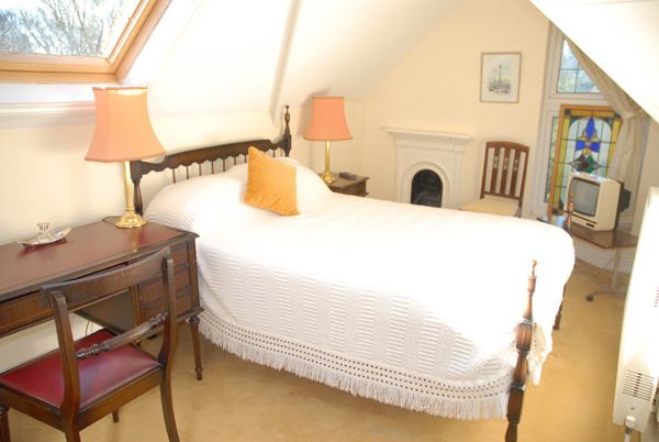 Broadlands Gate Bed And Breakfast - Junior Sweet -  Brockenhurst